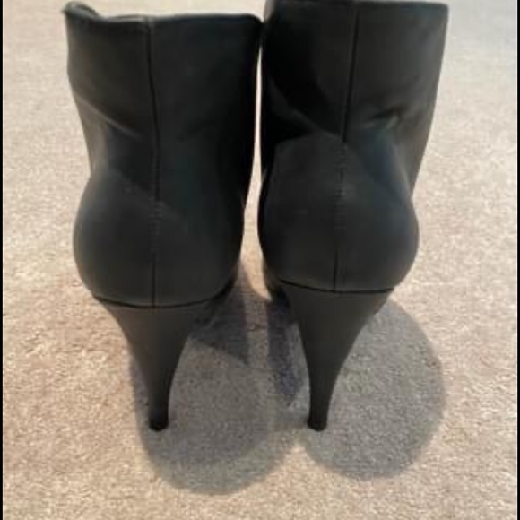 Ankle Boots - Picture 3 of 4